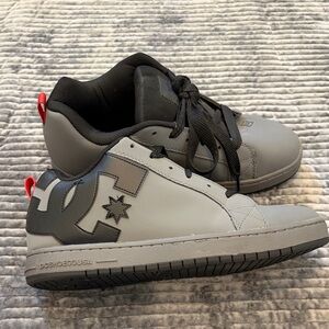 DC Court Graffik Men’s Skate Shoe - 12